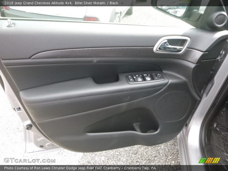 Billet Silver Metallic / Black 2018 Jeep Grand Cherokee Altitude 4x4