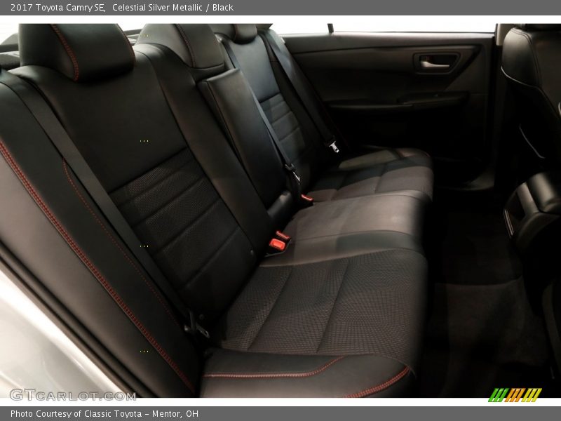 Celestial Silver Metallic / Black 2017 Toyota Camry SE