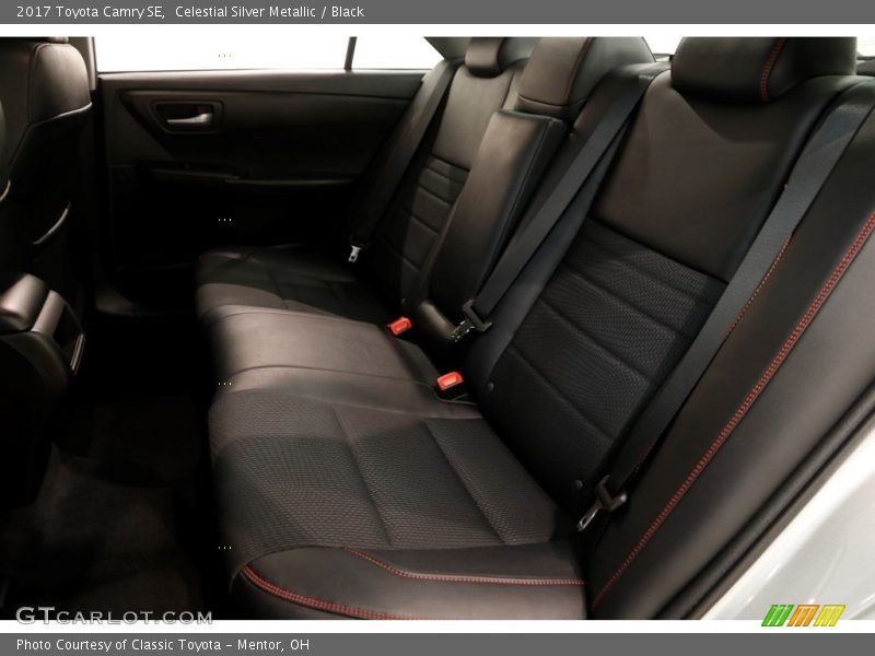 Celestial Silver Metallic / Black 2017 Toyota Camry SE