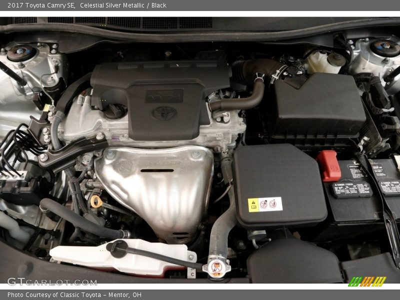 Celestial Silver Metallic / Black 2017 Toyota Camry SE