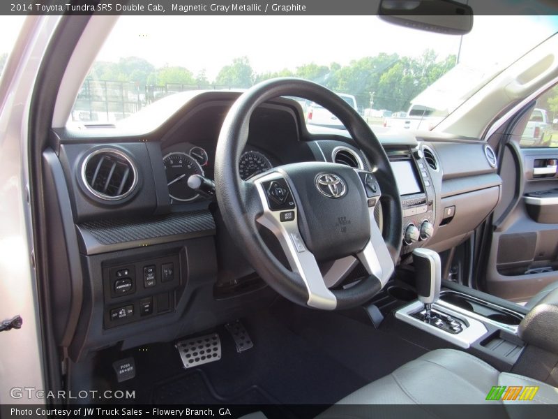Magnetic Gray Metallic / Graphite 2014 Toyota Tundra SR5 Double Cab