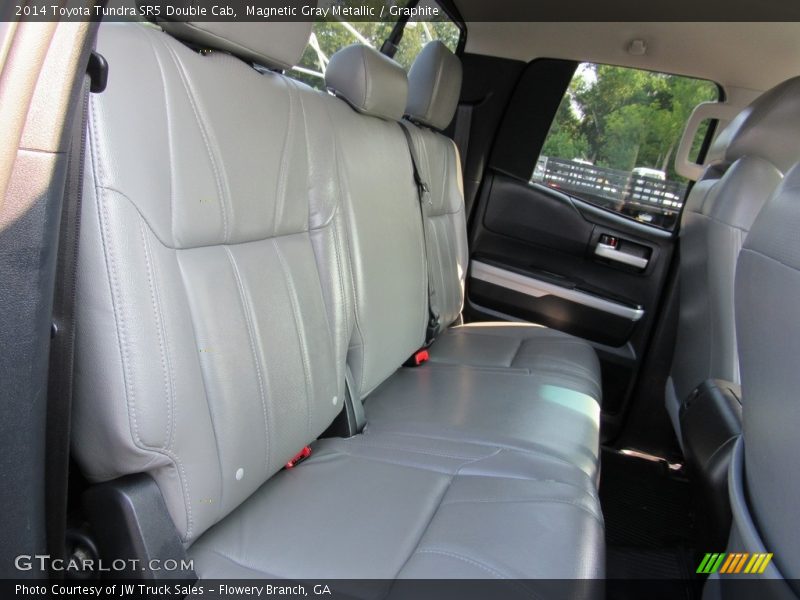 Magnetic Gray Metallic / Graphite 2014 Toyota Tundra SR5 Double Cab