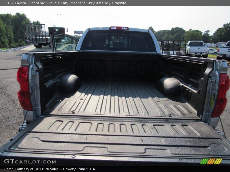 Magnetic Gray Metallic / Graphite 2014 Toyota Tundra SR5 Double Cab