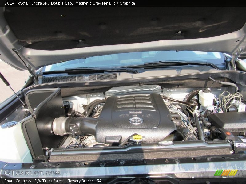 Magnetic Gray Metallic / Graphite 2014 Toyota Tundra SR5 Double Cab