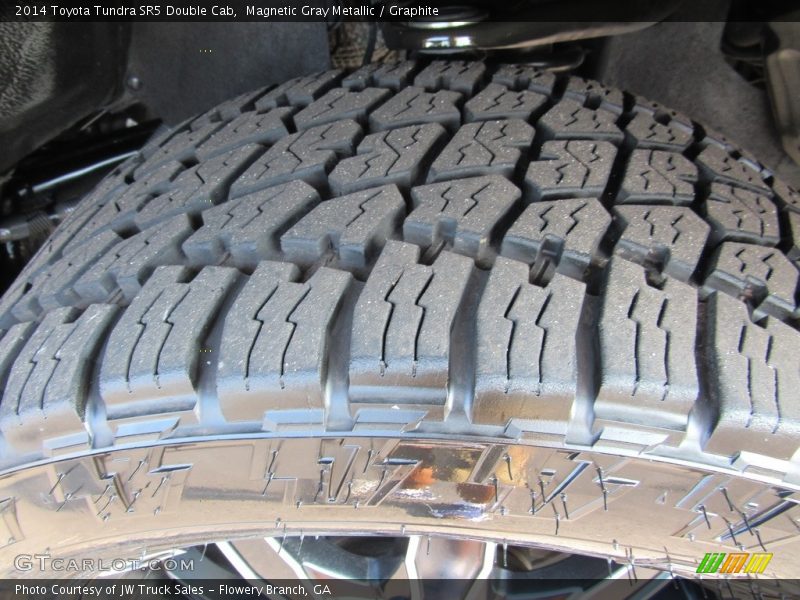 Magnetic Gray Metallic / Graphite 2014 Toyota Tundra SR5 Double Cab