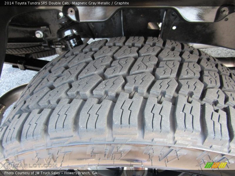 Magnetic Gray Metallic / Graphite 2014 Toyota Tundra SR5 Double Cab