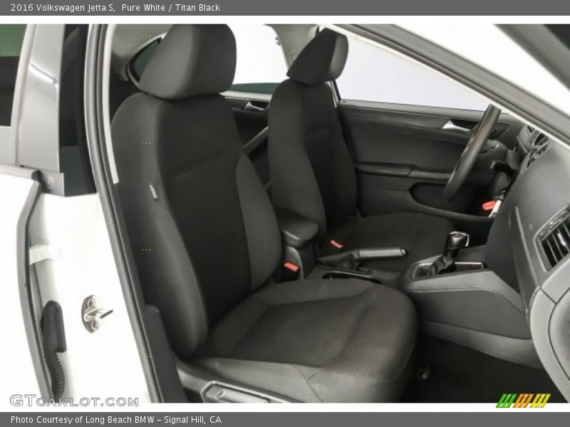 Pure White / Titan Black 2016 Volkswagen Jetta S