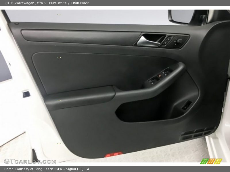 Pure White / Titan Black 2016 Volkswagen Jetta S
