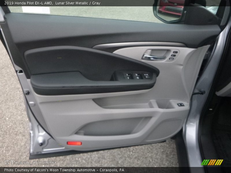 Door Panel of 2019 Pilot EX-L AWD