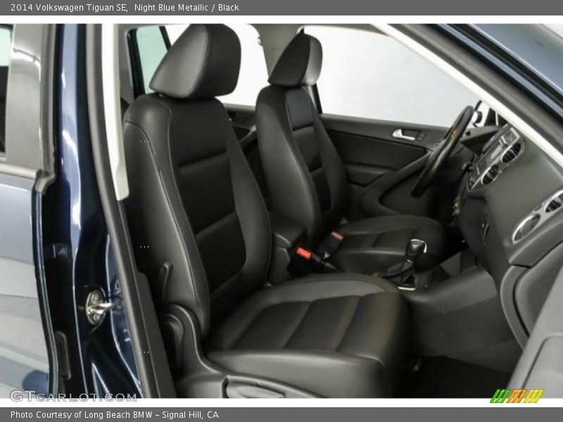 Night Blue Metallic / Black 2014 Volkswagen Tiguan SE