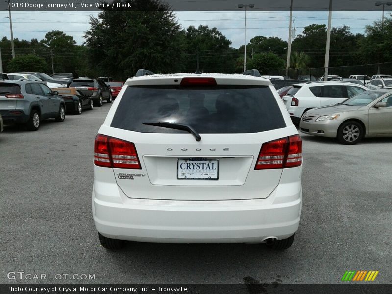 Vice White / Black 2018 Dodge Journey SE