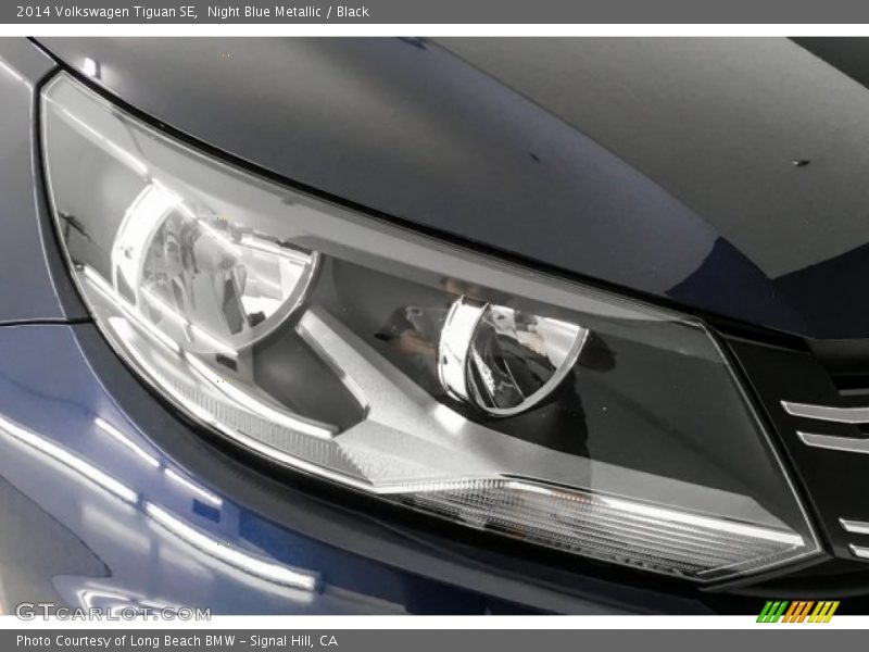 Night Blue Metallic / Black 2014 Volkswagen Tiguan SE