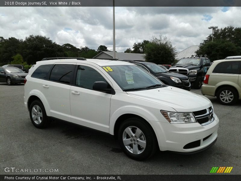 Vice White / Black 2018 Dodge Journey SE