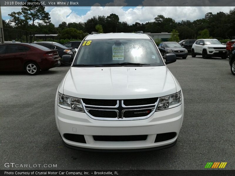 Vice White / Black 2018 Dodge Journey SE