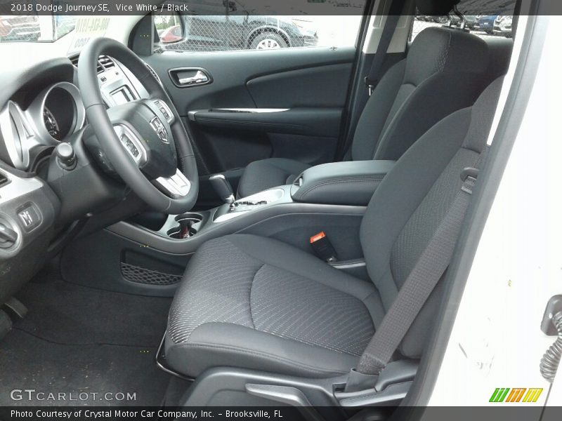 Vice White / Black 2018 Dodge Journey SE