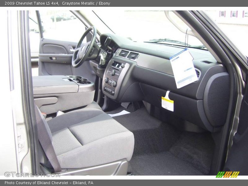 Graystone Metallic / Ebony 2009 Chevrolet Tahoe LS 4x4