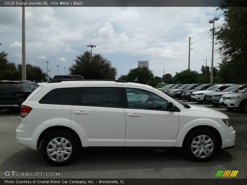Vice White / Black 2018 Dodge Journey SE