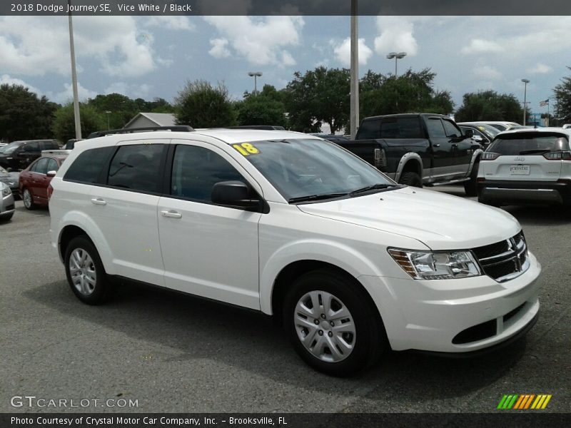 Vice White / Black 2018 Dodge Journey SE