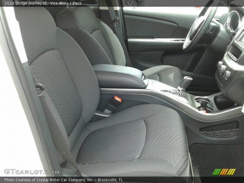 Vice White / Black 2018 Dodge Journey SE