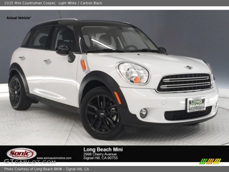 Light White / Carbon Black 2015 Mini Countryman Cooper