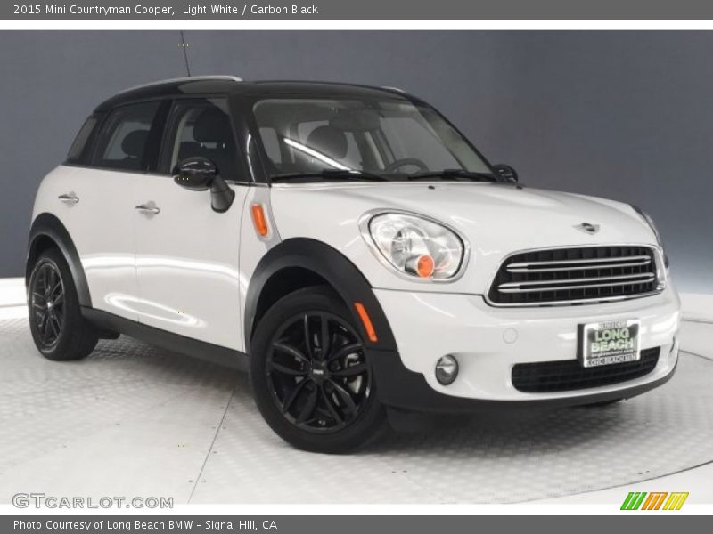 Light White / Carbon Black 2015 Mini Countryman Cooper