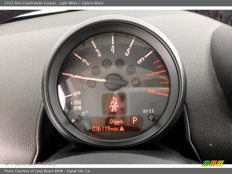 Light White / Carbon Black 2015 Mini Countryman Cooper