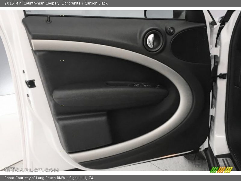 Light White / Carbon Black 2015 Mini Countryman Cooper