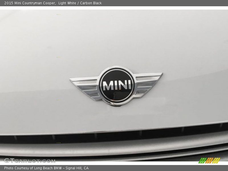 Light White / Carbon Black 2015 Mini Countryman Cooper