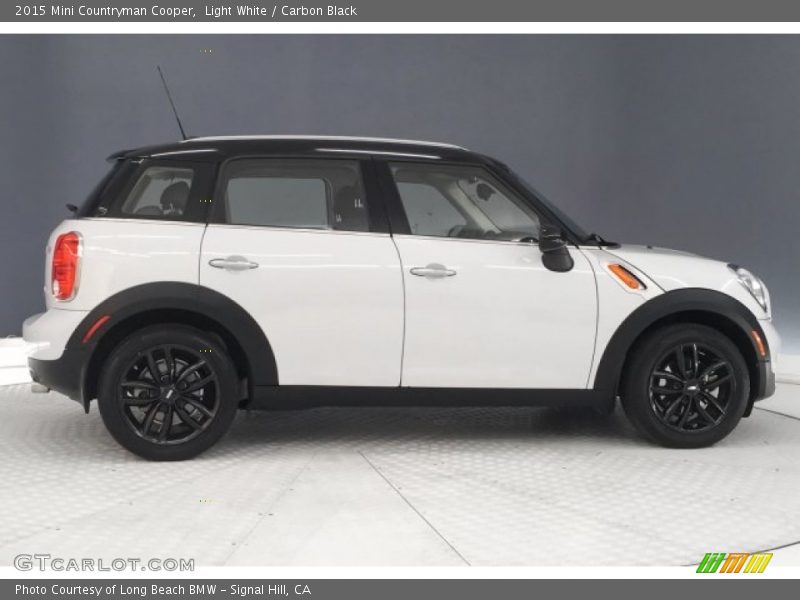 Light White / Carbon Black 2015 Mini Countryman Cooper