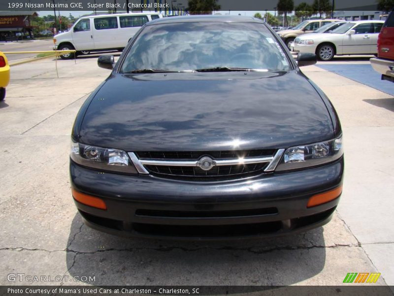 Super Black / Charcoal Black 1999 Nissan Maxima GXE
