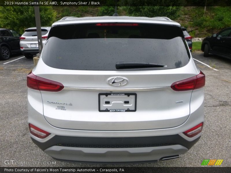 Symphony Silver / Black 2019 Hyundai Santa Fe SE AWD