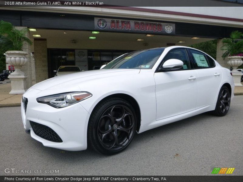 Alfa White / Black/Tan 2018 Alfa Romeo Giulia Ti AWD