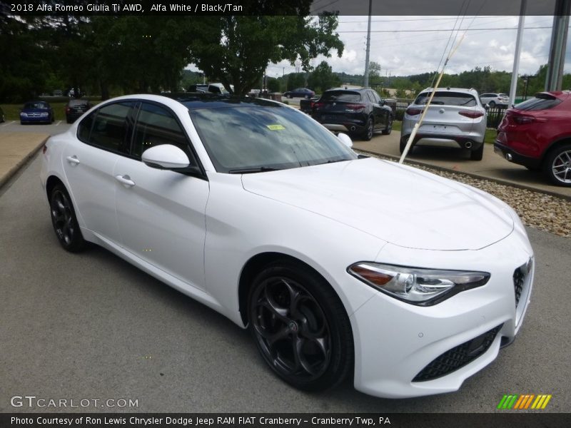 Alfa White / Black/Tan 2018 Alfa Romeo Giulia Ti AWD
