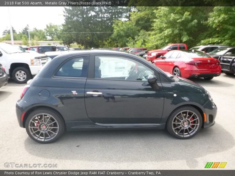 Metallo Gray / Nero/Rosso (Black/Red) 2018 Fiat 500 Abarth