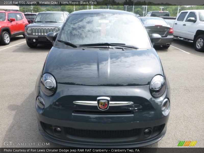 Metallo Gray / Nero/Rosso (Black/Red) 2018 Fiat 500 Abarth