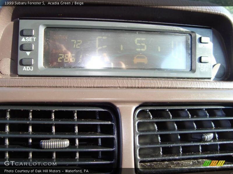 Acadia Green / Beige 1999 Subaru Forester S