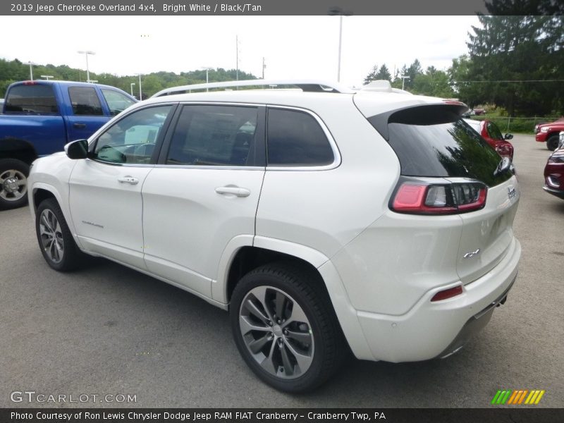 Bright White / Black/Tan 2019 Jeep Cherokee Overland 4x4