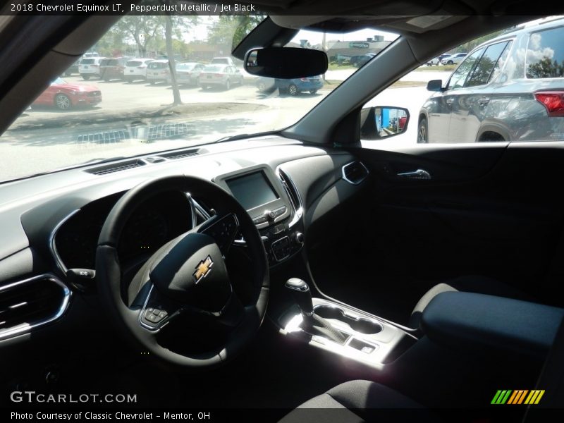 Pepperdust Metallic / Jet Black 2018 Chevrolet Equinox LT