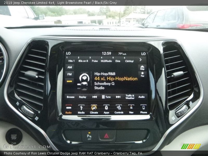 Light Brownstone Pearl / Black/Ski Grey 2019 Jeep Cherokee Limited 4x4