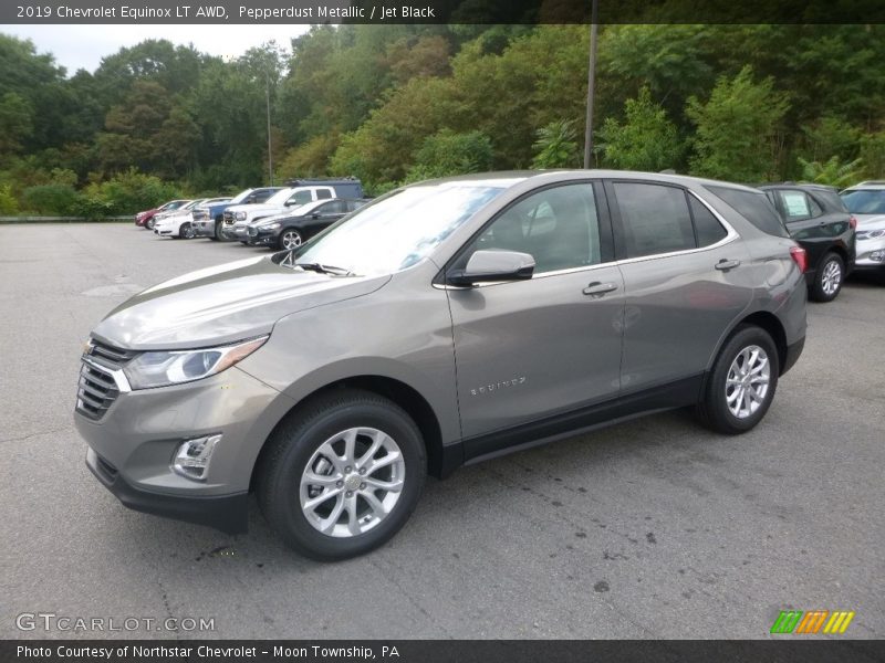 Pepperdust Metallic / Jet Black 2019 Chevrolet Equinox LT AWD