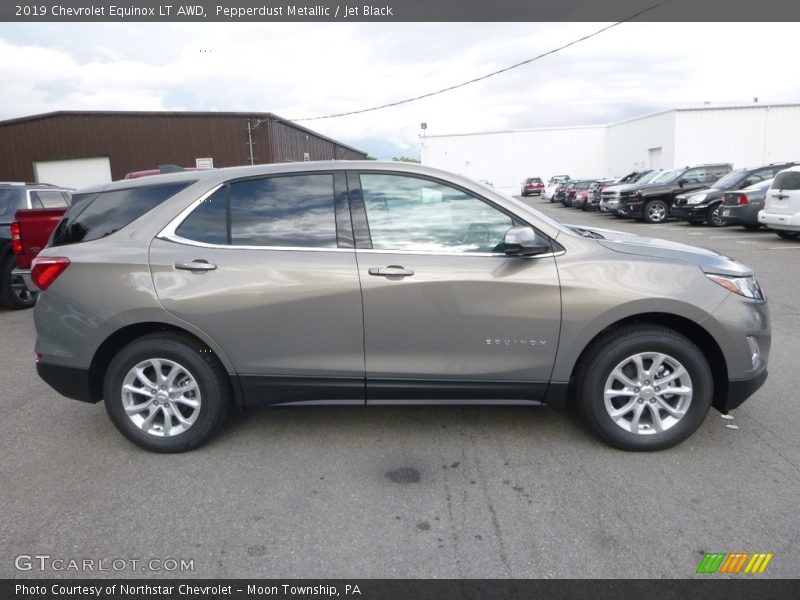 Pepperdust Metallic / Jet Black 2019 Chevrolet Equinox LT AWD