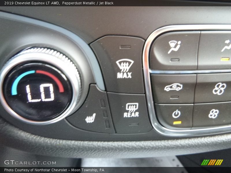 Pepperdust Metallic / Jet Black 2019 Chevrolet Equinox LT AWD