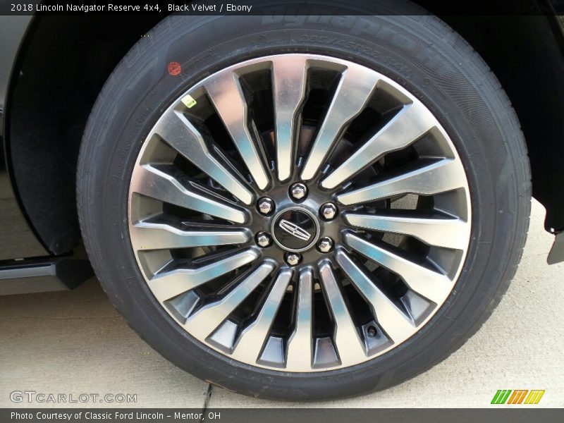  2018 Navigator Reserve 4x4 Wheel