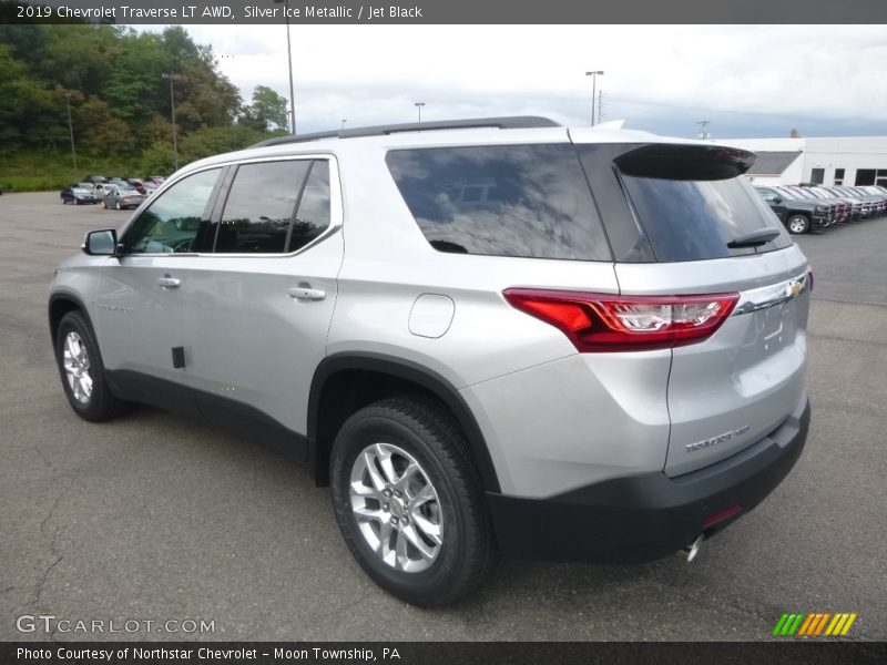 Silver Ice Metallic / Jet Black 2019 Chevrolet Traverse LT AWD