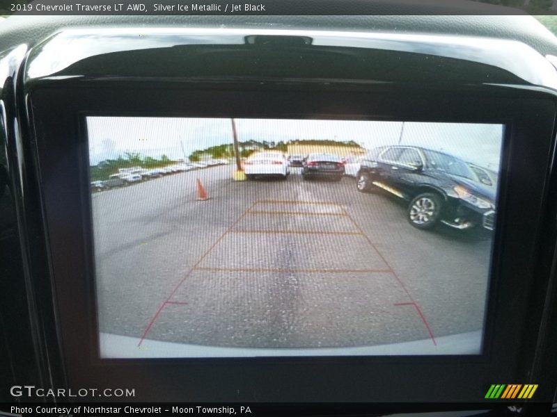 Silver Ice Metallic / Jet Black 2019 Chevrolet Traverse LT AWD