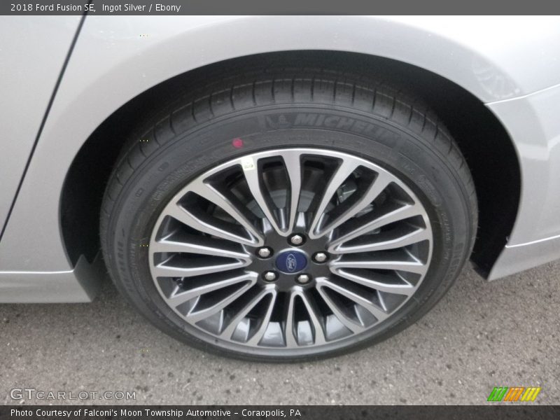 Ingot Silver / Ebony 2018 Ford Fusion SE