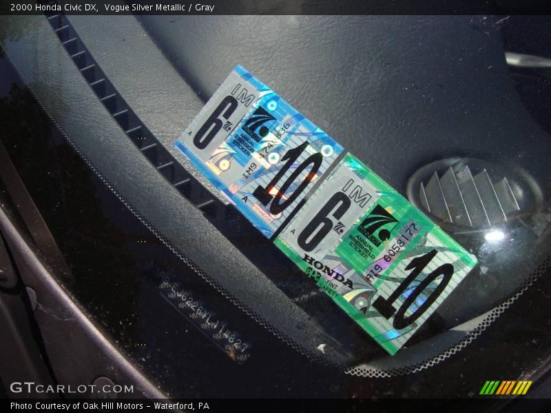 Vogue Silver Metallic / Gray 2000 Honda Civic DX