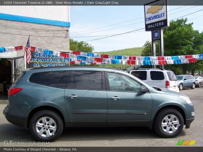 Silver Moss Metallic / Dark Gray/Light Gray 2009 Chevrolet Traverse LS AWD