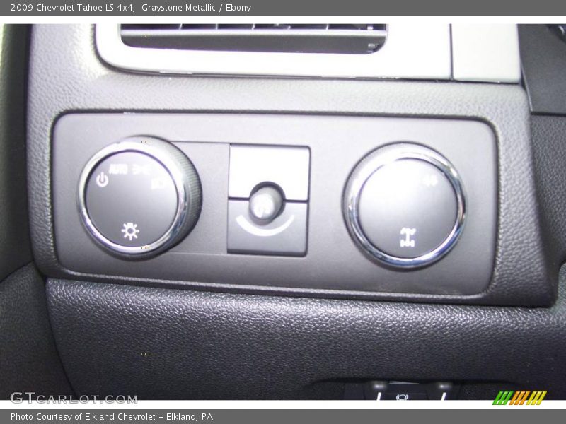Graystone Metallic / Ebony 2009 Chevrolet Tahoe LS 4x4