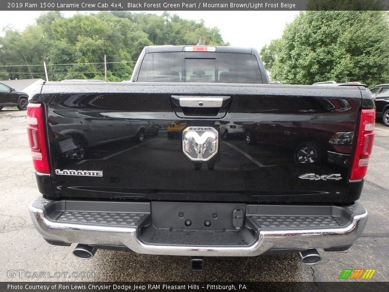 Black Forest Green Pearl / Mountain Brown/Light Frost Beige 2019 Ram 1500 Laramie Crew Cab 4x4